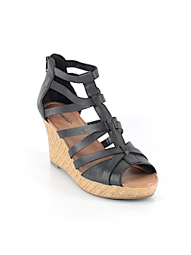 american eagle black wedges