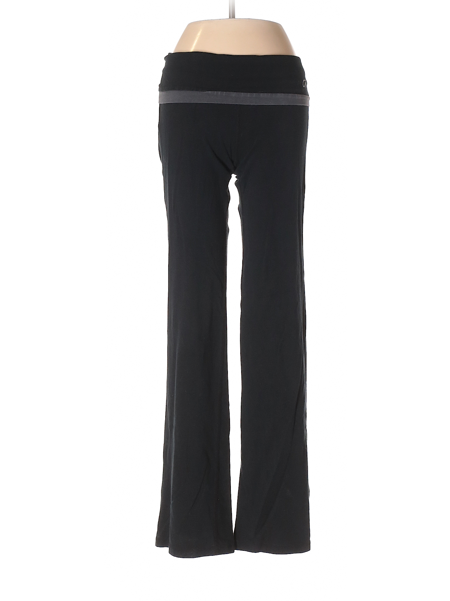 gap outlet yoga pants