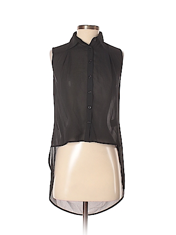 Cliche Sleeveless Blouse - front