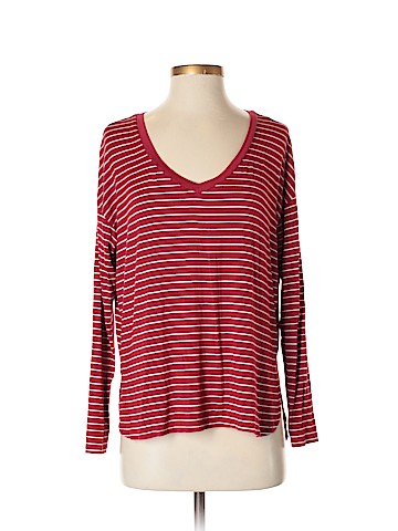 American Eagle Outfitters 3/4 Sleeve Top (view 1)
