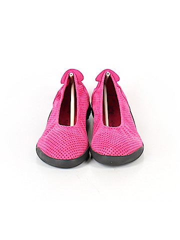 Arche Flats (view 2)