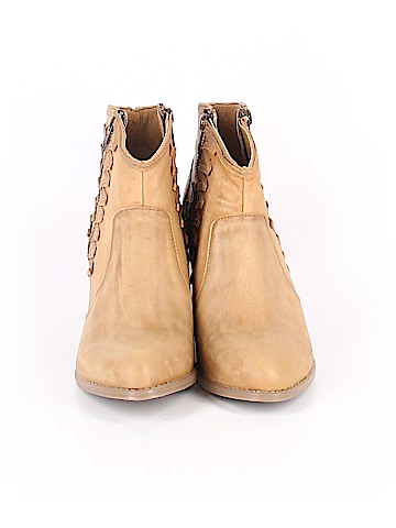 Musse & Cloud Ankle Boots (view 2)