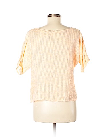 Me & Arrow Short Sleeve Blouse (view 2)