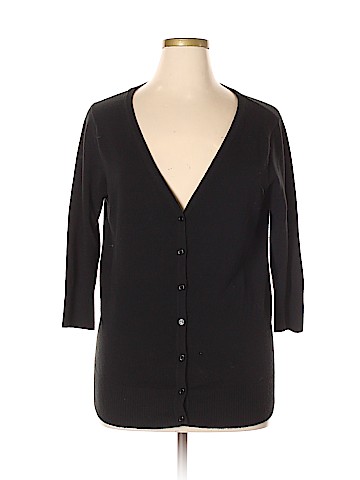 Mak Cardigan (view 1)