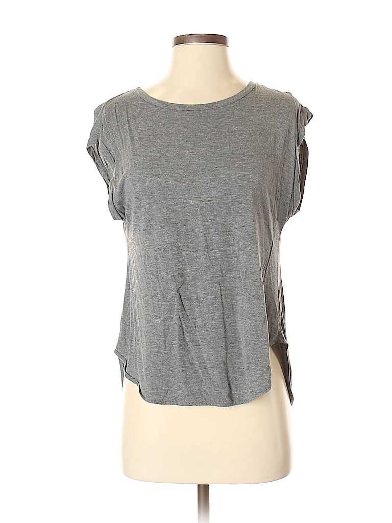 Pre-owned Wilfred Short Sleeve T-shirt In Gray