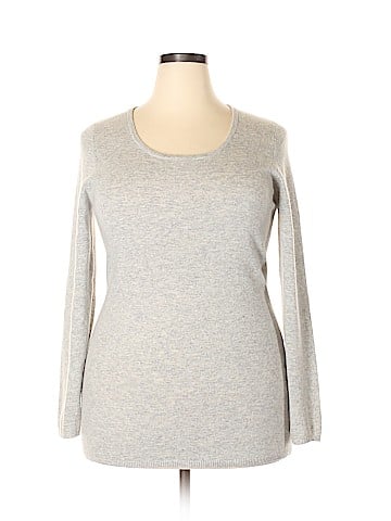Lucy & Laurel Pullover Sweater (view 1)