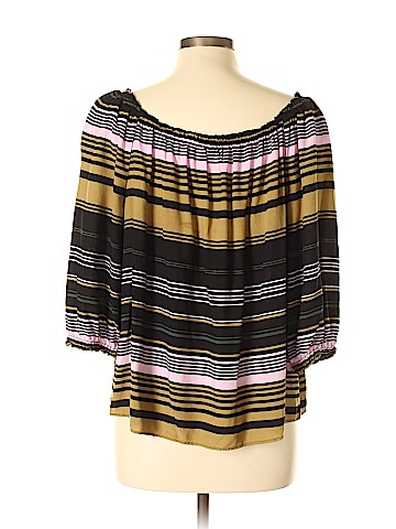 dalia 3/4 Sleeve Blouse (view 2)