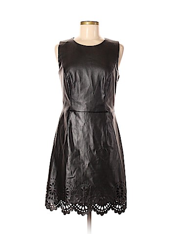 Cynthia Steffe Casual Dress (view 1)