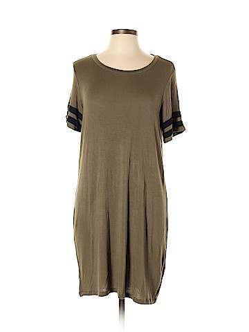 Forever 21 Casual Dress (view 1)