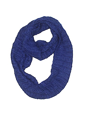 BP. Scarf (view 1)