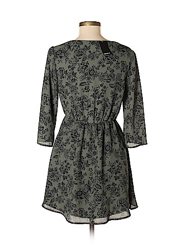 Forever 21 Casual Dress (view 2)