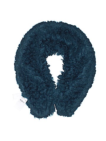 Leith Scarf (view 1)