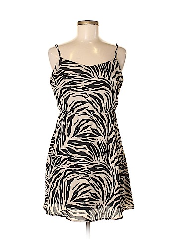 Forever 21 Casual Dress (view 1)