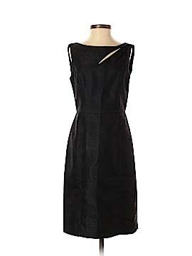 White House Black Market Size 00