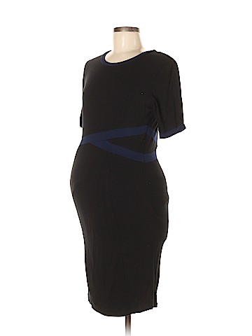 Kimi + Kai Maternity Casual Dress (view 1)