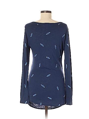 Summer and Sage Long Sleeve Henley (view 2)