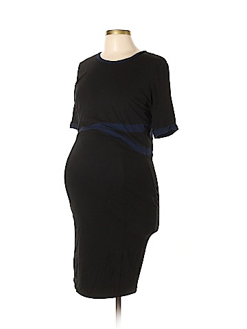 Kimi + Kai Maternity Casual Dress (view 1)