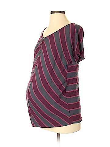 Summer and Sage Maternity Short Sleeve Top (view 1)