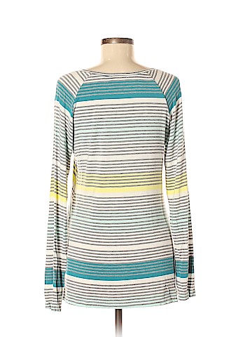 Summer and Sage Maternity Long Sleeve T-Shirt (view 2)