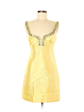 Laundry by Shelli Segal Size 6