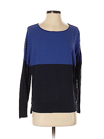 Vince. Long Sleeve Top (view 1)