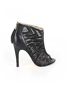 Kristin Cavallari for Chinese Laundry Size 7