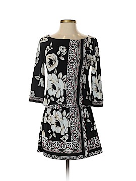 White House Black Market Size XS
