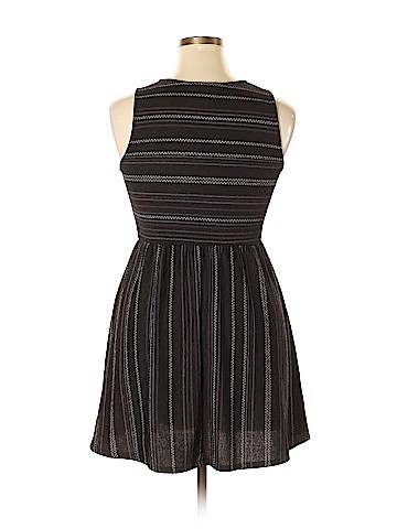 Elodie Casual Dress (view 2)