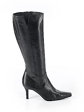 Stuart Weitzman Size 6 1/2