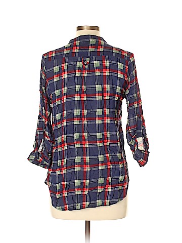 Market and Spruce Long Sleeve Button-Down Shirt (view 2)