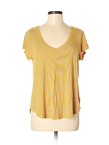 American Eagle Outfitters Short Sleeve Top (view 1)