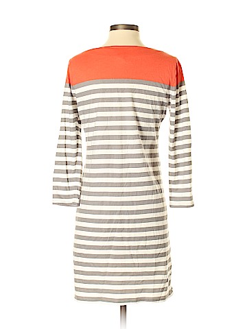 Old Navy Casual Dress (view 2)