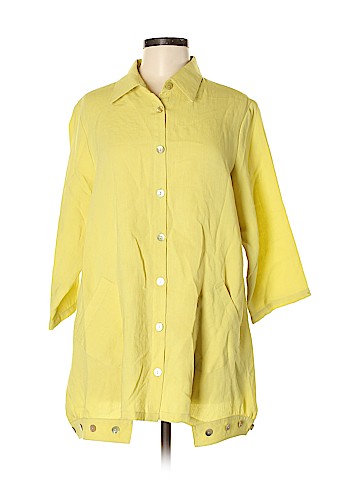 Fridaze Short Sleeve Button-Down Shirt (view 1)