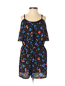 Romeo & Juliet Couture Size Sm