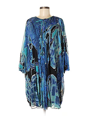 Diane von Furstenberg Casual Dress (view 1)