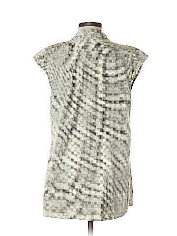 Liz Lange Maternity for Target Short Sleeve Blouse (view 2)