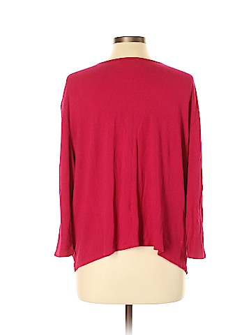 Liz Lange Maternity 3/4 Sleeve T-Shirt (view 2)