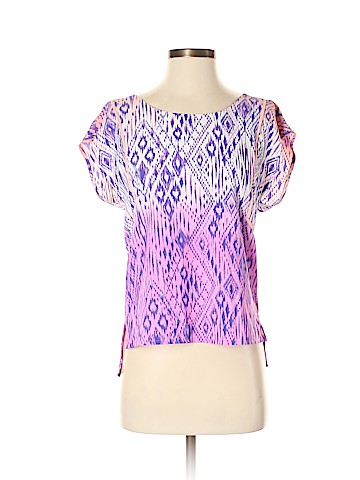 American Eagle Outfitters Short Sleeve Blouse (view 1)