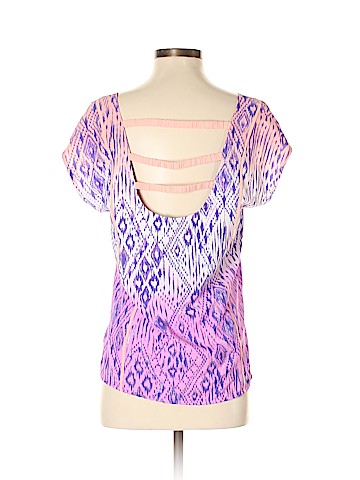 American Eagle Outfitters Short Sleeve Blouse (view 2)