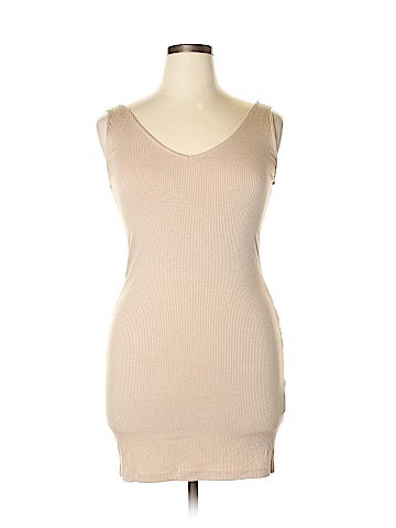 Forever 21 Casual Dress (view 1)