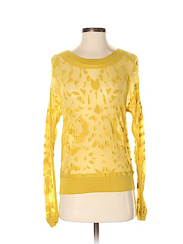 CAbi Long Sleeve Top (view 1)