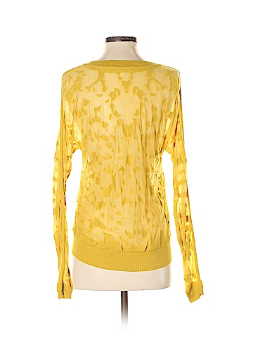 CAbi Long Sleeve Top (view 2)