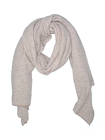 Aldo Scarf (view 1)