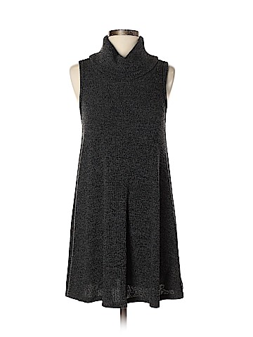 American Eagle Outfitters Casual Dress (view 1)