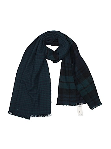 Abercrombie & Fitch Scarf (view 1)