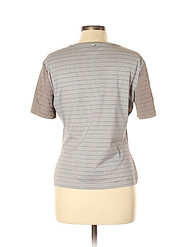 St. John Short Sleeve Top (view 2)