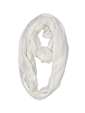 BP. Scarf (view 1)