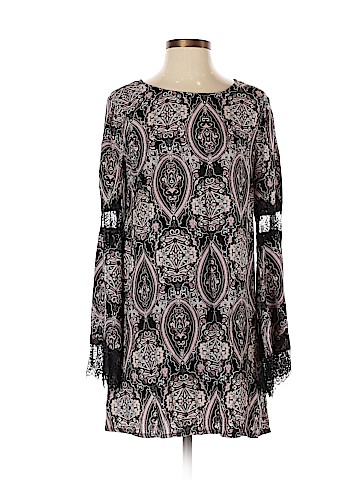 Xhilaration Casual Dress (view 1)