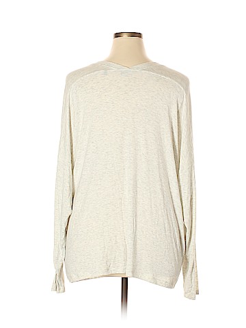 CAbi Long Sleeve T-Shirt (view 2)