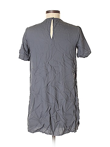 Old Navy Casual Dress (view 2)